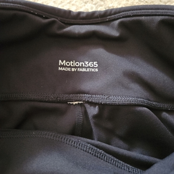 Fabletics Womens Black Motion365 High Waisted Utility Workout Athletic Legging M - Picture 15 of 15